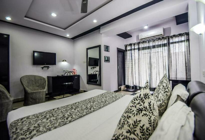 Номер Superior, The Space