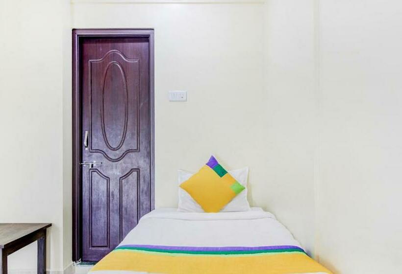 スタンダードシングルルーム, Itsy Hotels Aditya