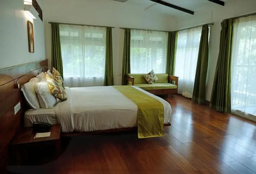 デラックスキャビン, Wayanad Wild   Rainforest Lodge   A Cgh Earth Experience