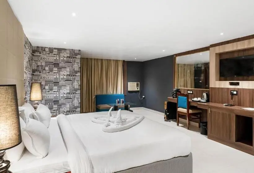 اتاق لوکس با چشم‌انداز شهر, Niranjana Hotel Bodhgaya