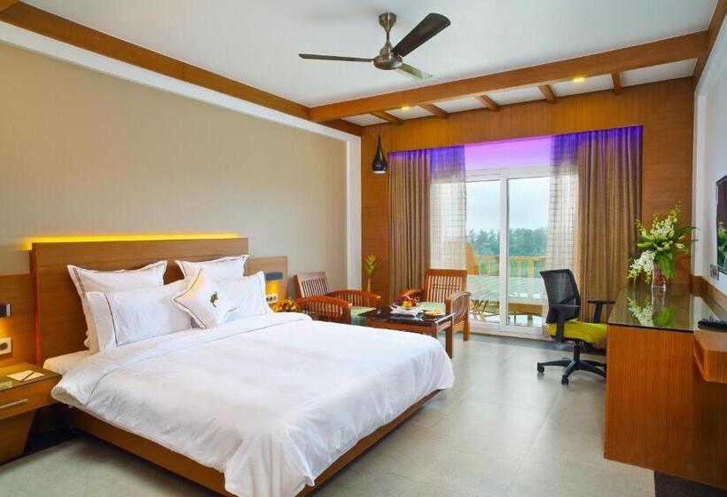 اتاق لوکس, Chandys Windy Woods Munnar