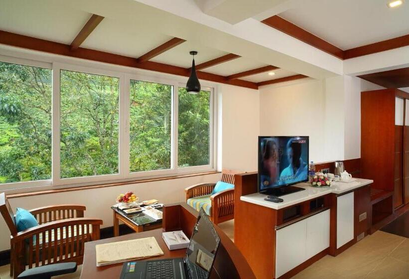 سوییت جونیور, Chandys Windy Woods Munnar