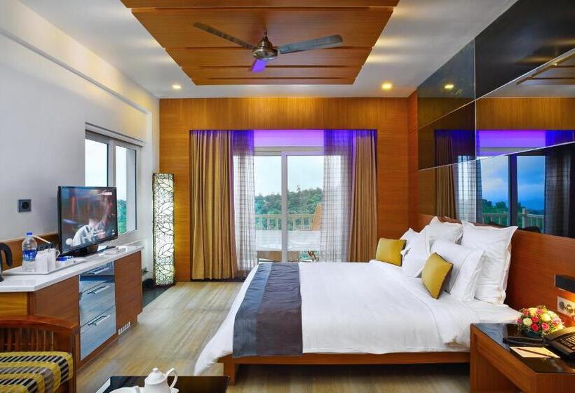 سوئیت پرزیدنت, Chandys Windy Woods Munnar