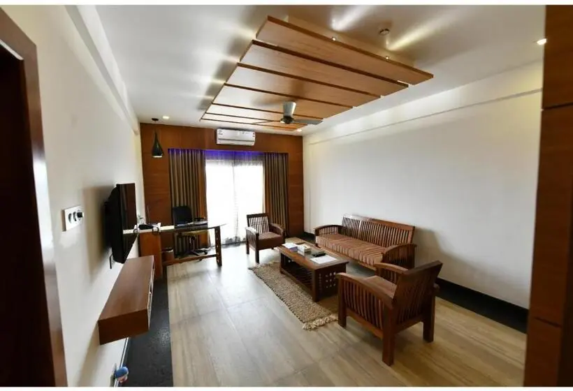 سوئیت پرزیدنت, Chandys Windy Woods Munnar