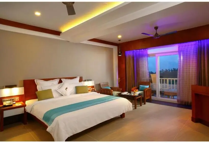 اتاق لوکس, Chandys Windy Woods Munnar