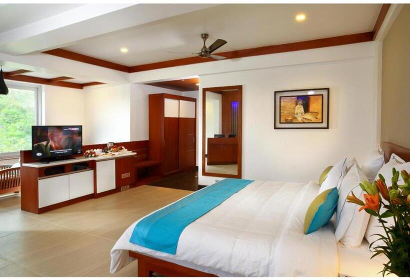 اتاق لوکس, Chandys Windy Woods Munnar