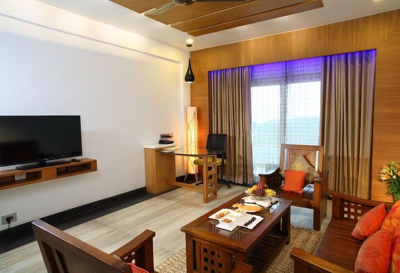 سوئیت پرزیدنت, Chandys Windy Woods Munnar