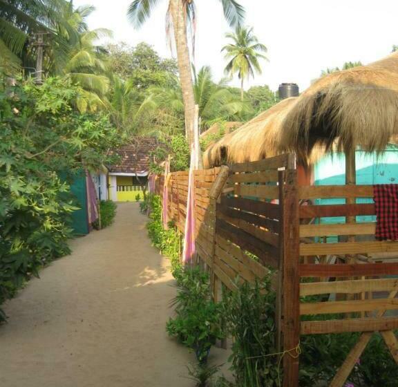 كابينة, Ducknchill Agonda