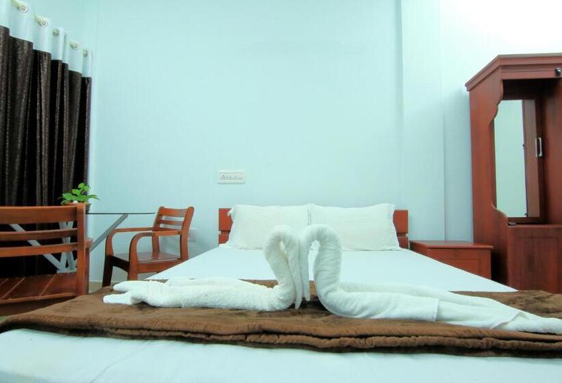 豪华房间, Shalom Beach Residency