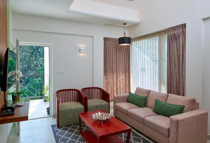 バルコニー付きスタンダードステューディオ, The Woods Resorts Wayanad