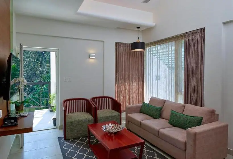 スイート（家族用）, The Woods Resorts Wayanad