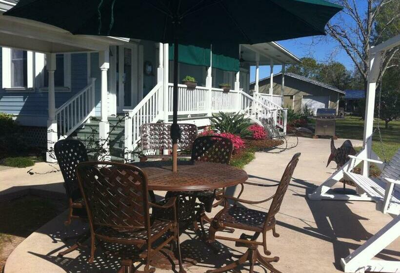 חדר סטנדרט, A Chateau On The Bayou Bed & Breakfast