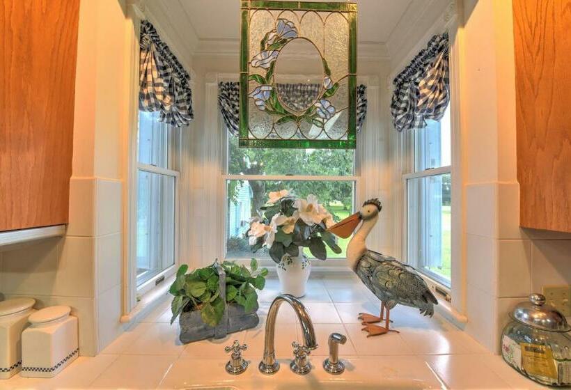 חדר סטנדרט, A Chateau On The Bayou Bed & Breakfast