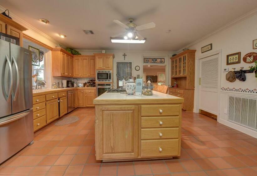 חדר סטנדרט, A Chateau On The Bayou Bed & Breakfast