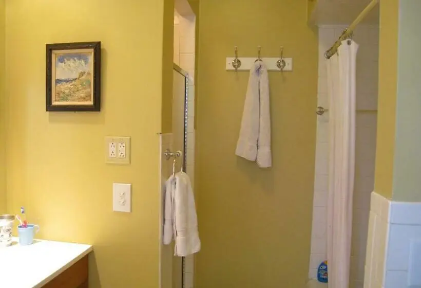 デラックスルーム, Allegheny Street Bed & Breakfast