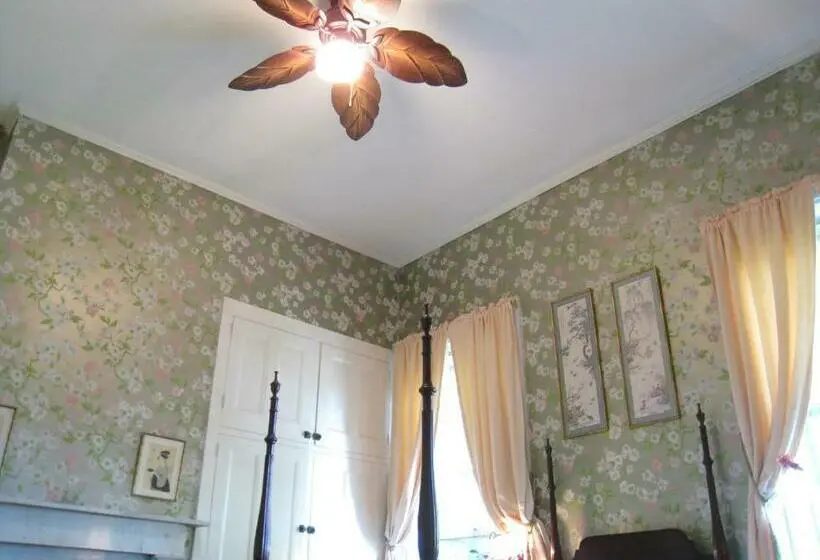 スタンダードルーム, Allegheny Street Bed & Breakfast