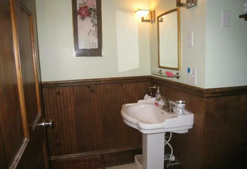 スタンダードルーム, Allegheny Street Bed & Breakfast