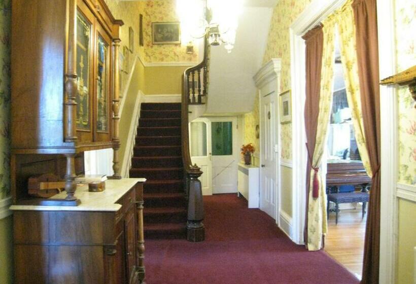 디럭스 스위트, Allegheny Street Bed & Breakfast