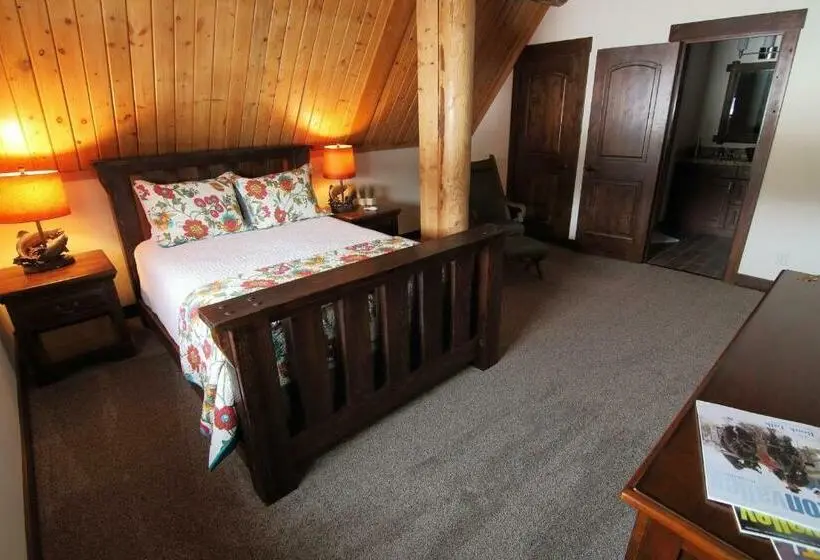 Deluxe-huone, Fin And Feather Inn
