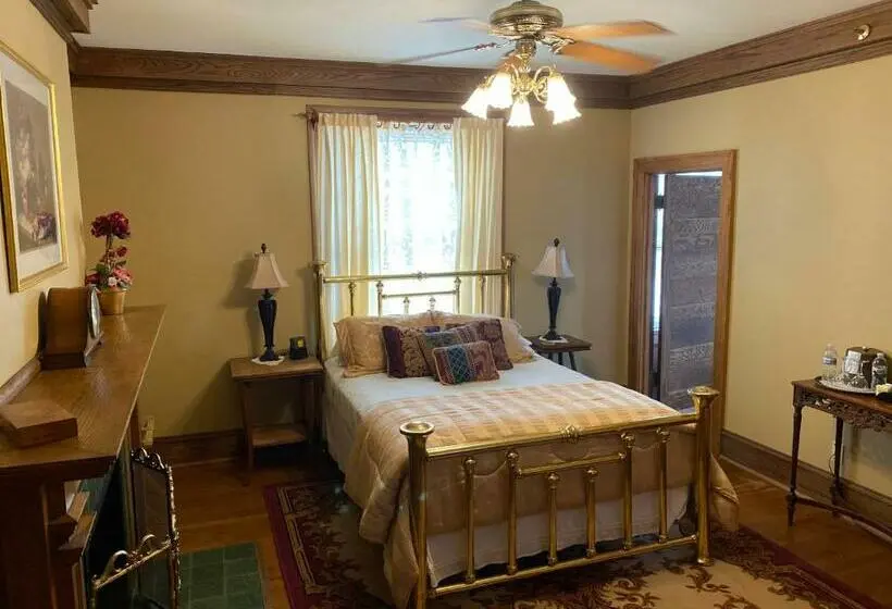 اتاق سوپریور, Inn At 835 Boutique
