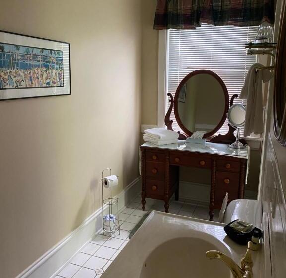 Номер Deluxe Кровать Кинг, Inn At 835 Boutique