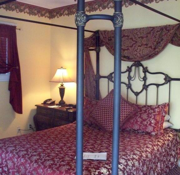 Номер Стандарт Вид на Сад, Inn At 835 Boutique