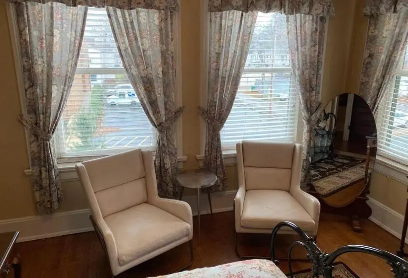 اتاق لوکس, Inn At 835 Boutique