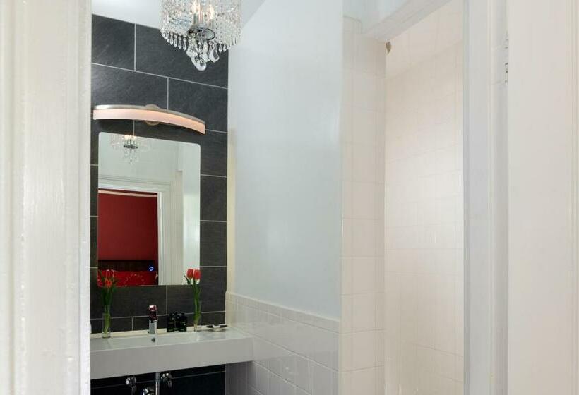 ガーデンビュースタンダードルーム, South Court Inn