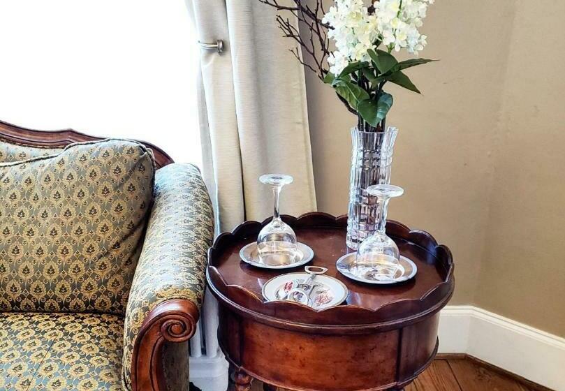 带大床的标准间, South Court Inn