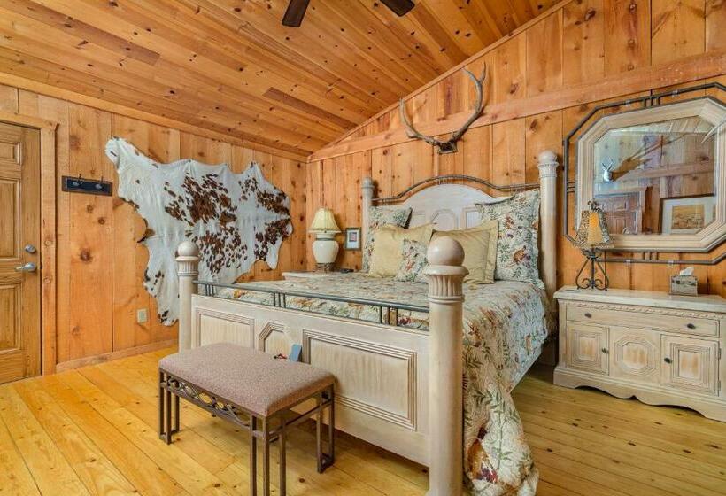 带大床的复式套间, Trapper's Rendezvous