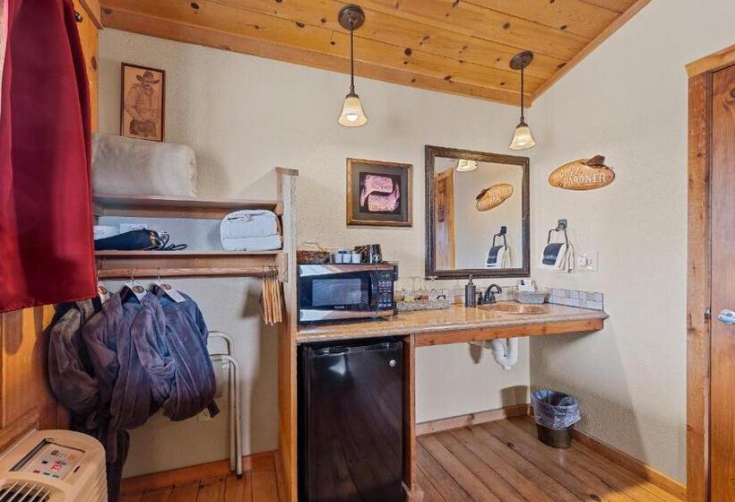 高级大房间, Trapper's Rendezvous