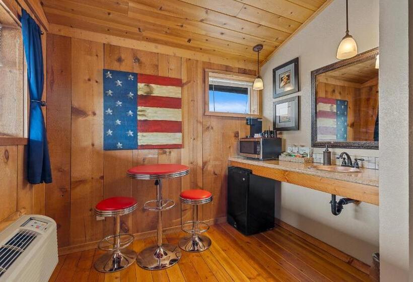 带大床的标准间, Trapper's Rendezvous