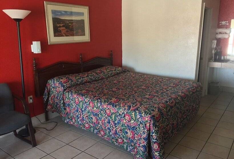 Номер Deluxe, Budget Inn Motel