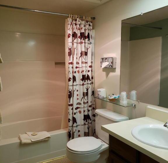 جناح, Flaming Gorge Resort