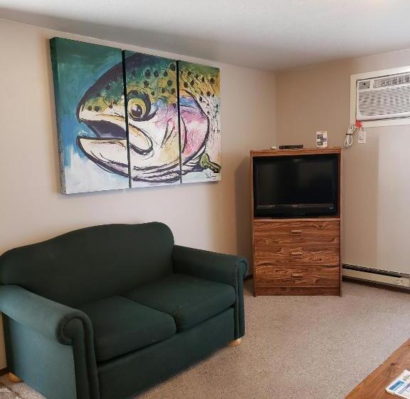 جناح, Flaming Gorge Resort