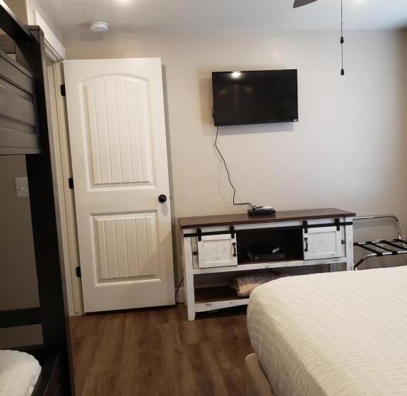 Suíte Familiar, Flaming Gorge Resort