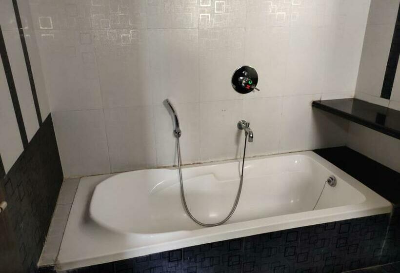 스위트, Avon International