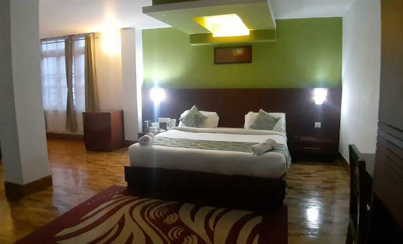 带大床的复式套间, Le Primula