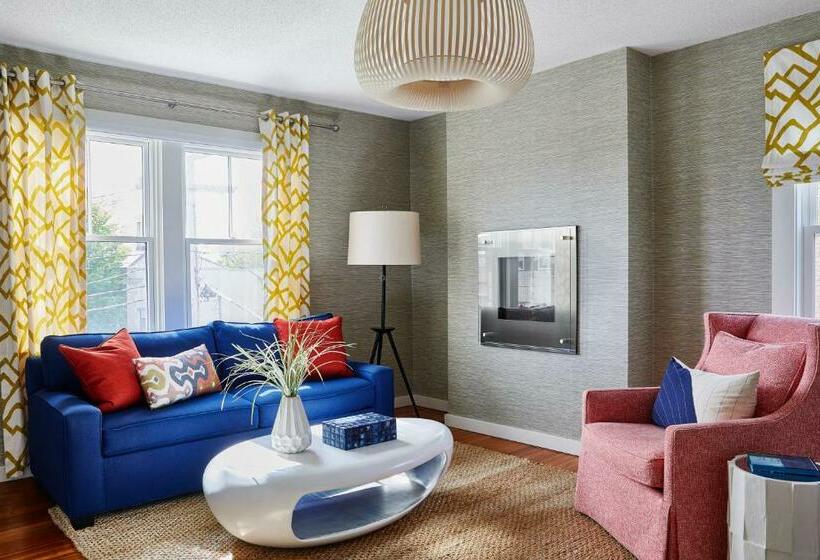 キングサイズベッドのスイートルーム, The Attwater