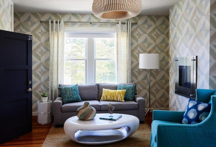 キングサイズベッドのスイートルーム, The Attwater