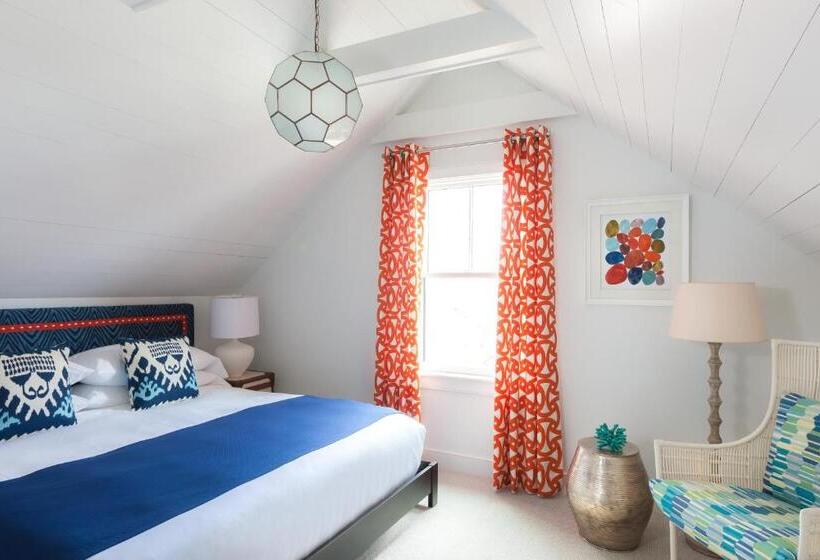 スイート, The Attwater