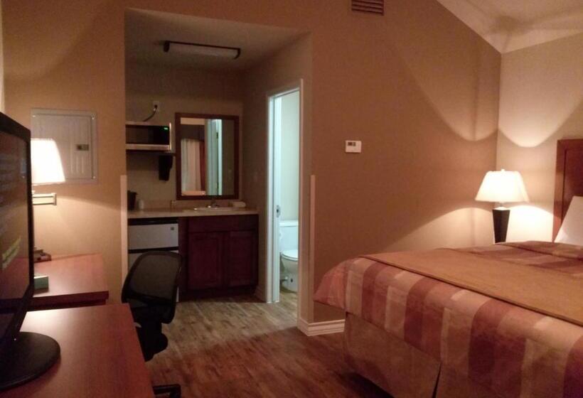 غرفة قياسية سرير كينج لذوى الإحتياجات الخاصة, Fieldhouse Inn & Conference Center