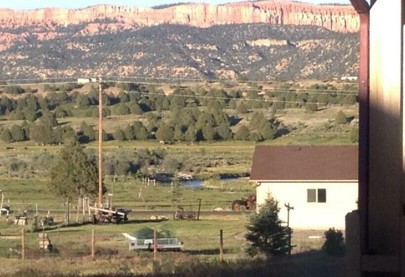 غرفة قياسية, Hatch Station Bryce Canyon