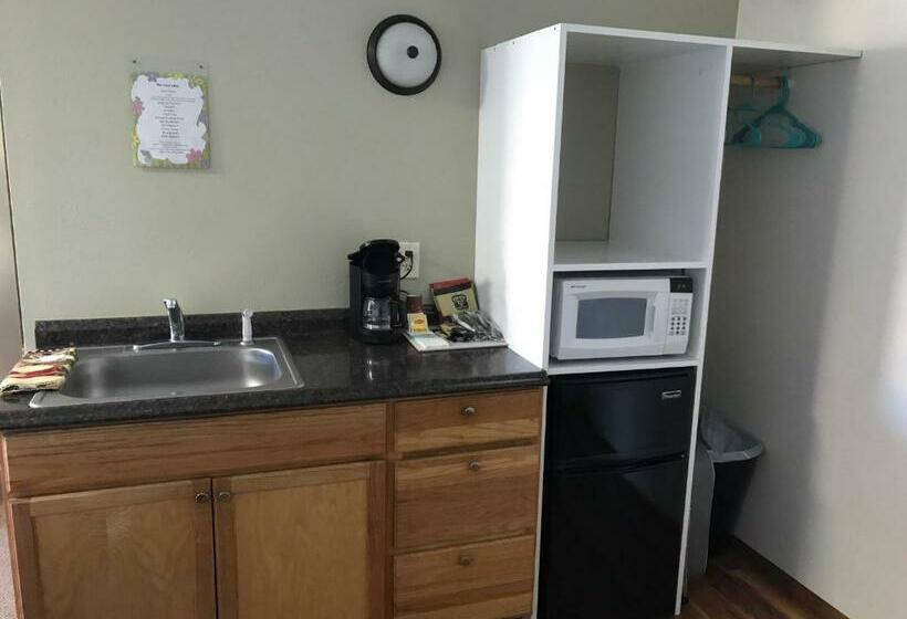 غرفة قياسية, The Pioneer Motel