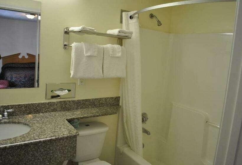 Номер Стандарт, Turnpike Motel