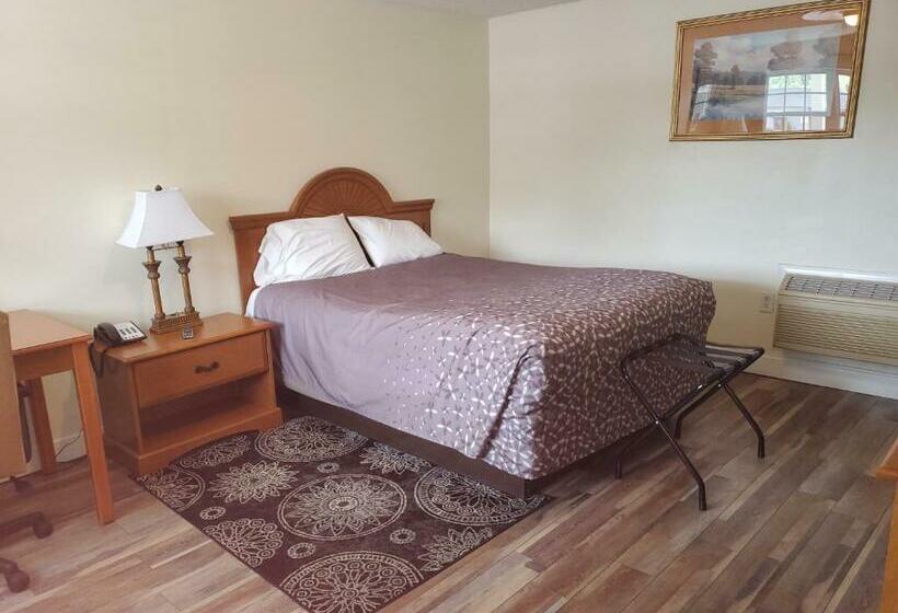 Номер Стандарт, Turnpike Motel