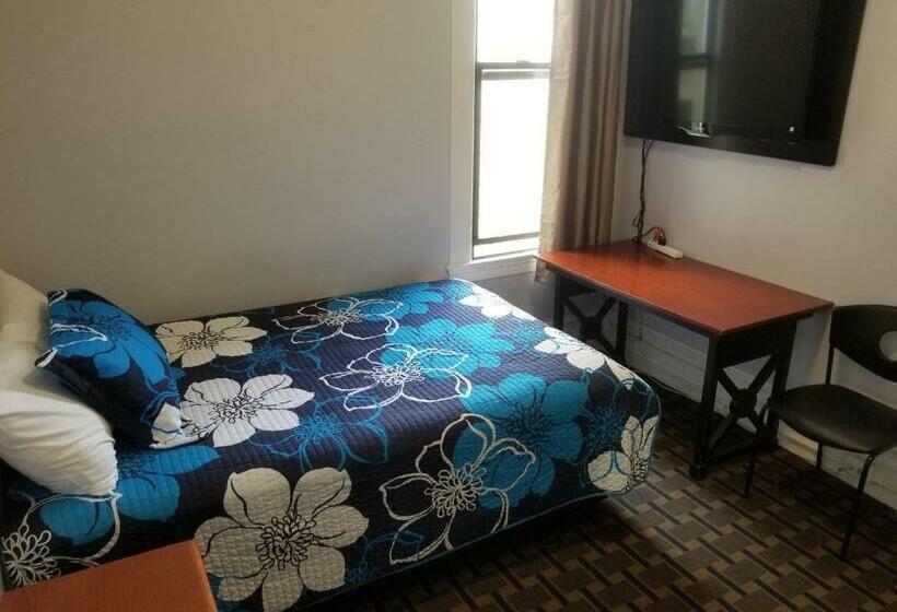 Номер Стандарт Индивидуальный Совместная Ванная, Perramont