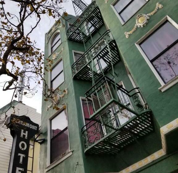 Номер Стандарт Индивидуальный Совместная Ванная, Perramont