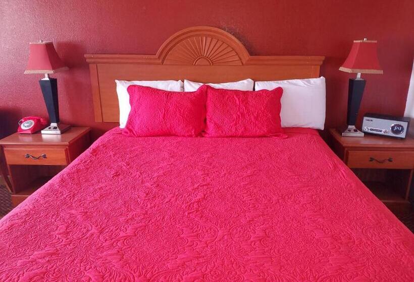 带大床的标准间, Americana Inn Motel