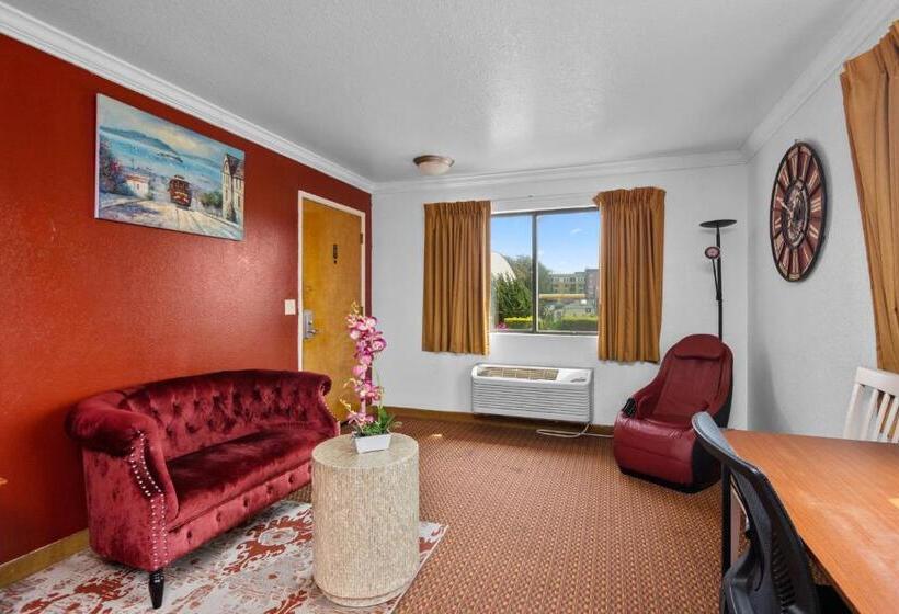 Стандартный Номер Кровать Кинг, Americana Inn Motel